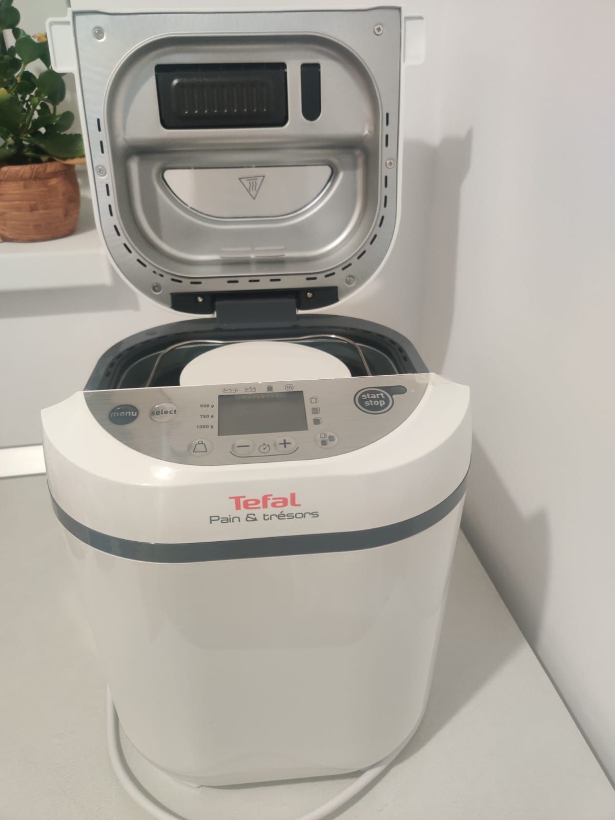 Vând Masina de paine Tefal Pain et Tresors