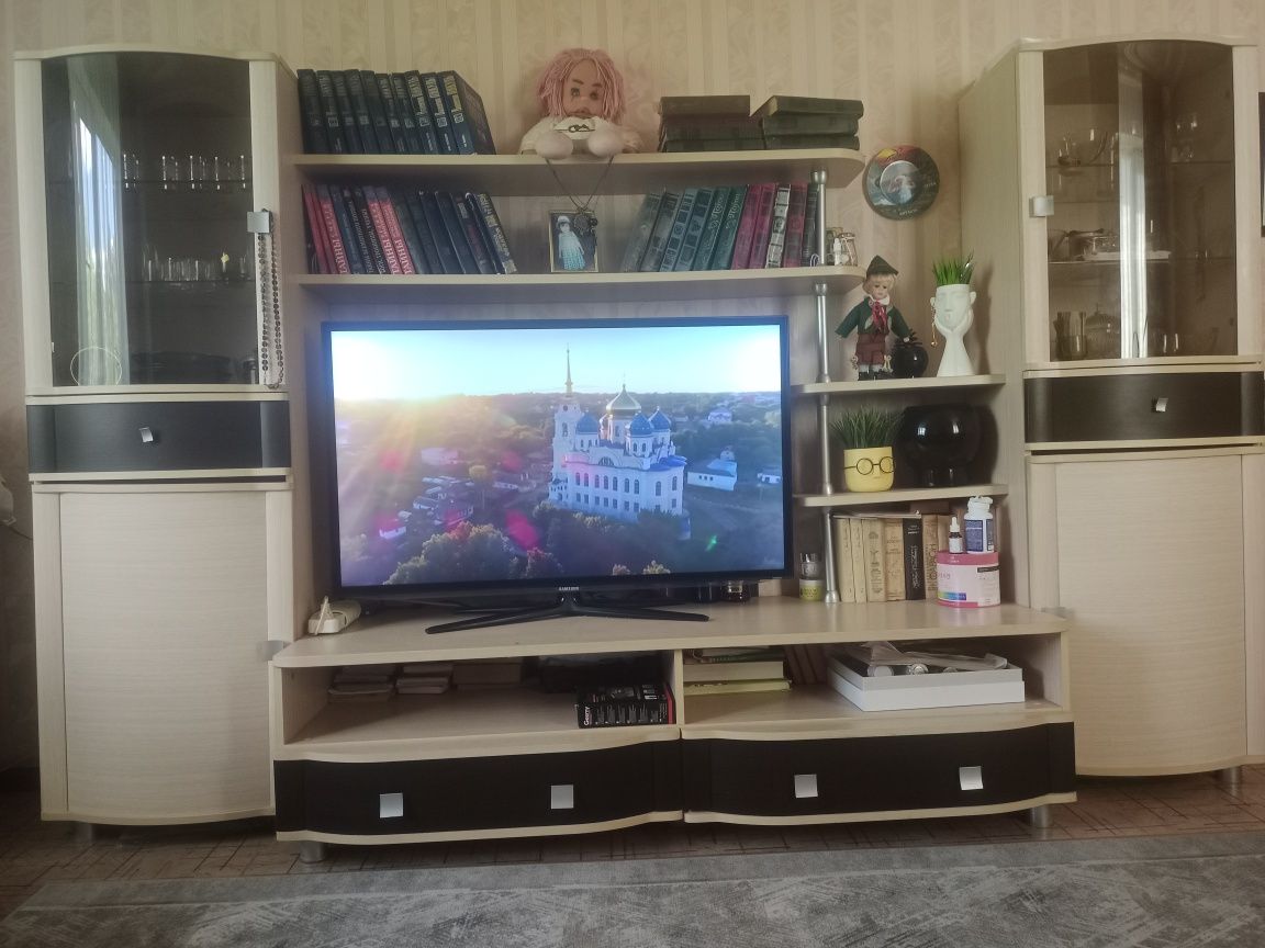 Продается стенка