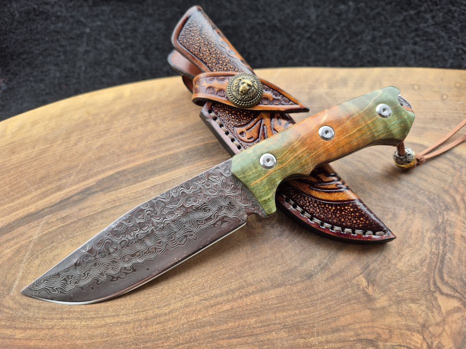 Уникален ловен нож дамаска стомана,фултанг с кожена кания LN422