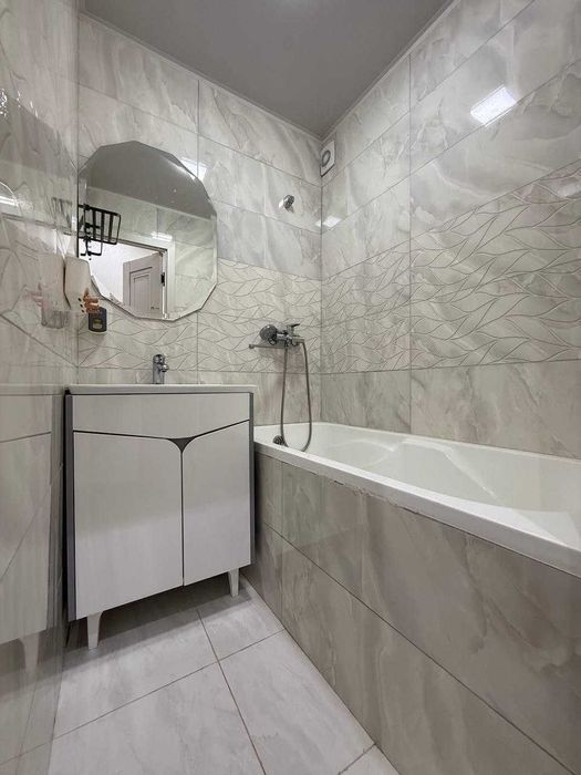 Себзор 2 хона 3 килинган ЕВРОРЕМОНТ квартира ШОШИЛИНЧ сотилади!