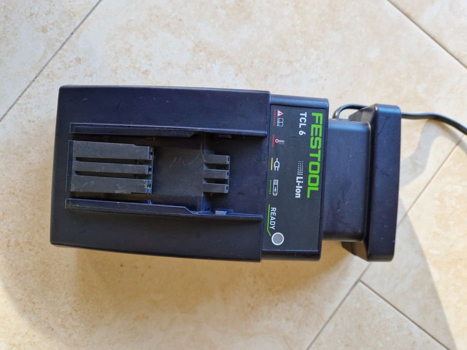 Festool TCL 6 , TCL 6 DUO - incarcator ( sursa )
