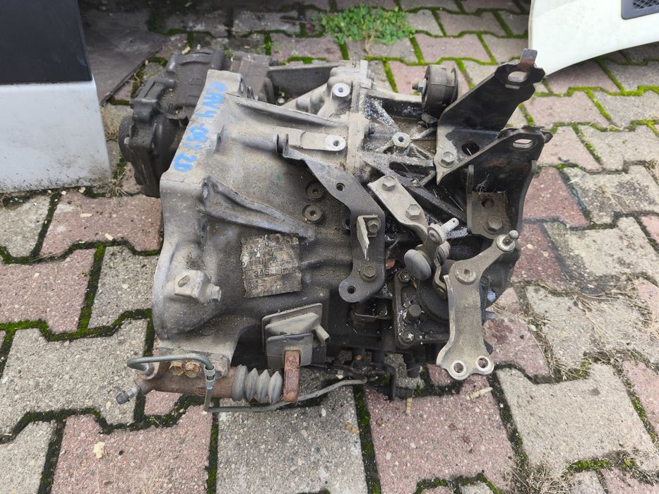 Cutie de viteze Toyota RAV 4  2,2 diesel