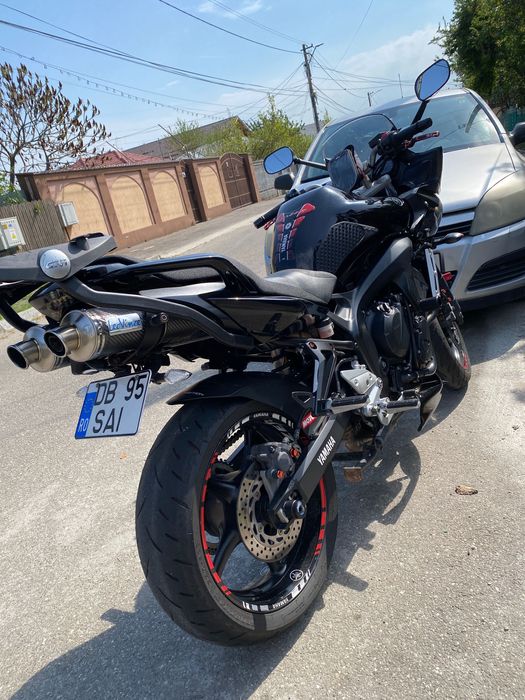 Vând motor Yamaha fz 6