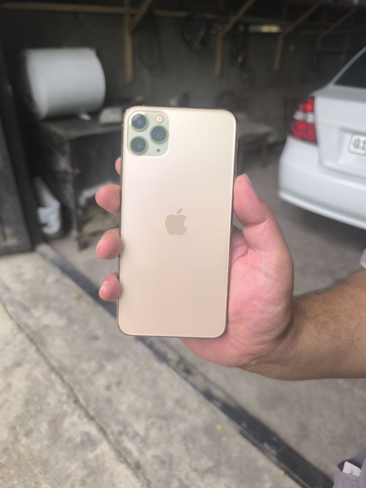 Продам свой iphone 11 pro max