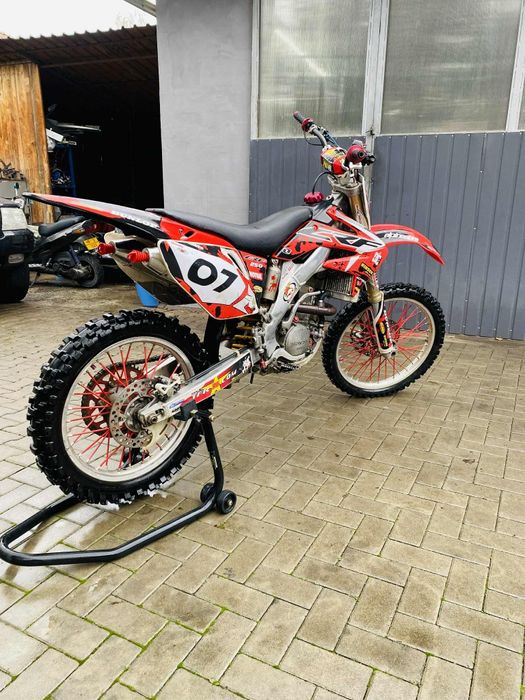 Honda Crf R 250 an fabricație 2007