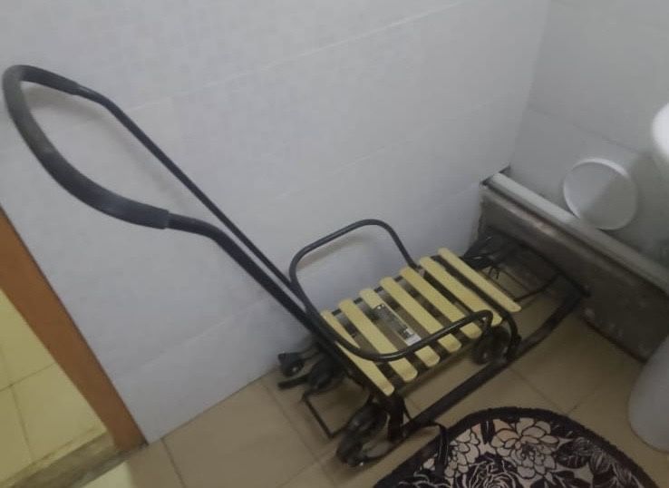 Продам санки, почти новые