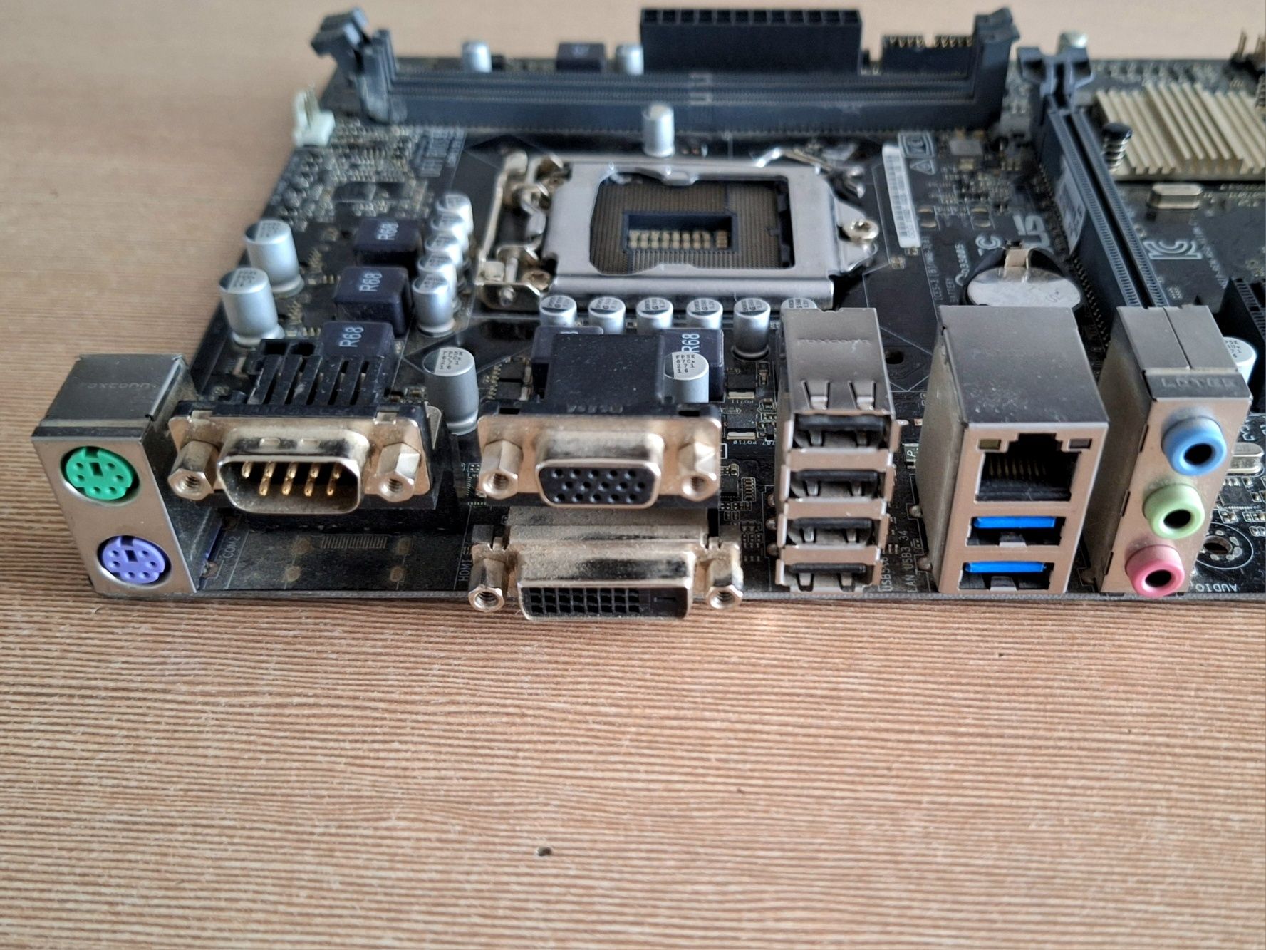 Плата ASUS H110M-C LGA1151