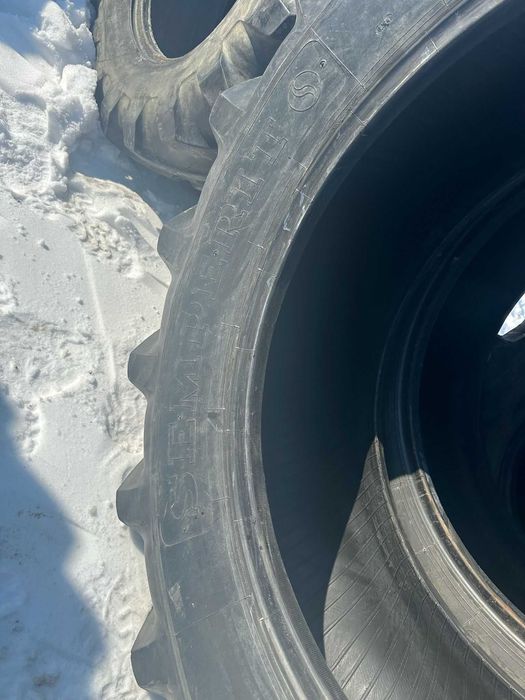 Anvelope de tractor 16,9 r34