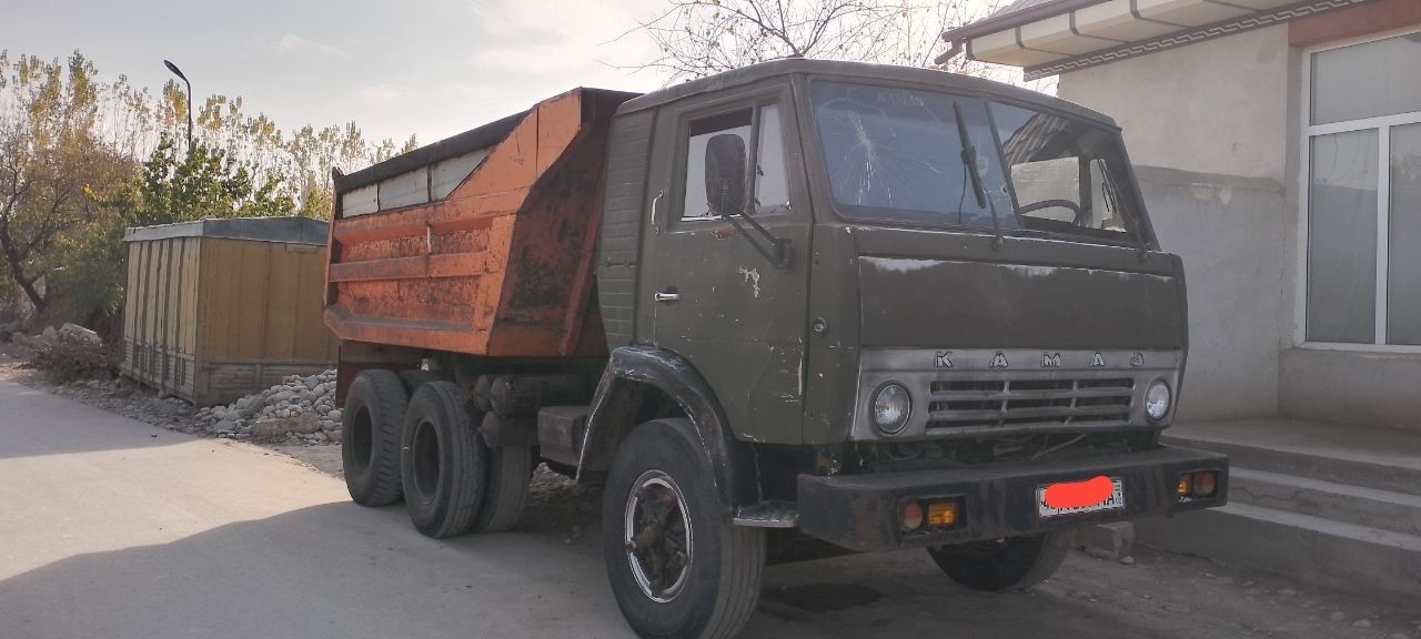 Kamaz matori yaqinda qilingan