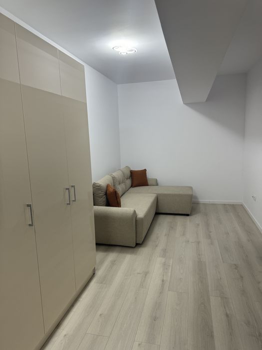 Inchiriez ap tatarasi evergreen towers