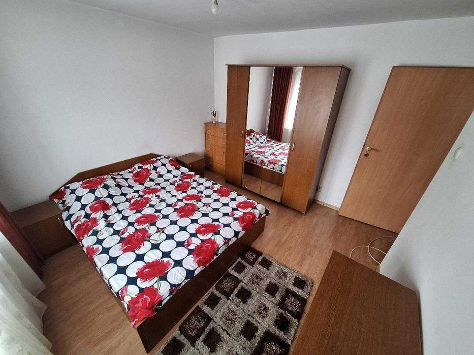 3 camere cu 2 bai,2 balcoane,centrala termica