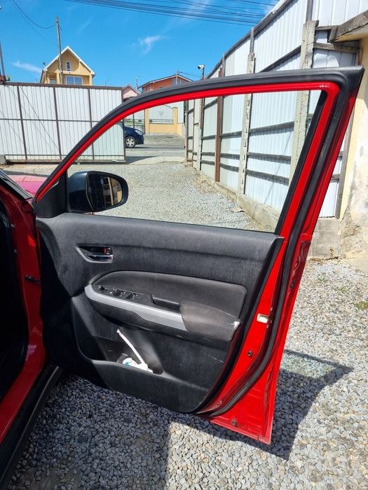 Usa Dreapta Fata Suzuki Vitara IV 2014 - 2018 SUV 4 Usi Bright Red A9HC45 (1288)