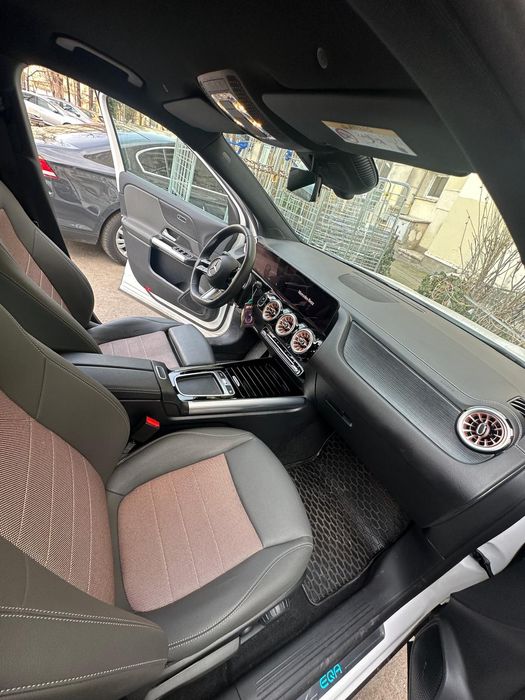 Mercedes Benz EQA VOLKSWAGEN ID 4 și ID 7 PRO