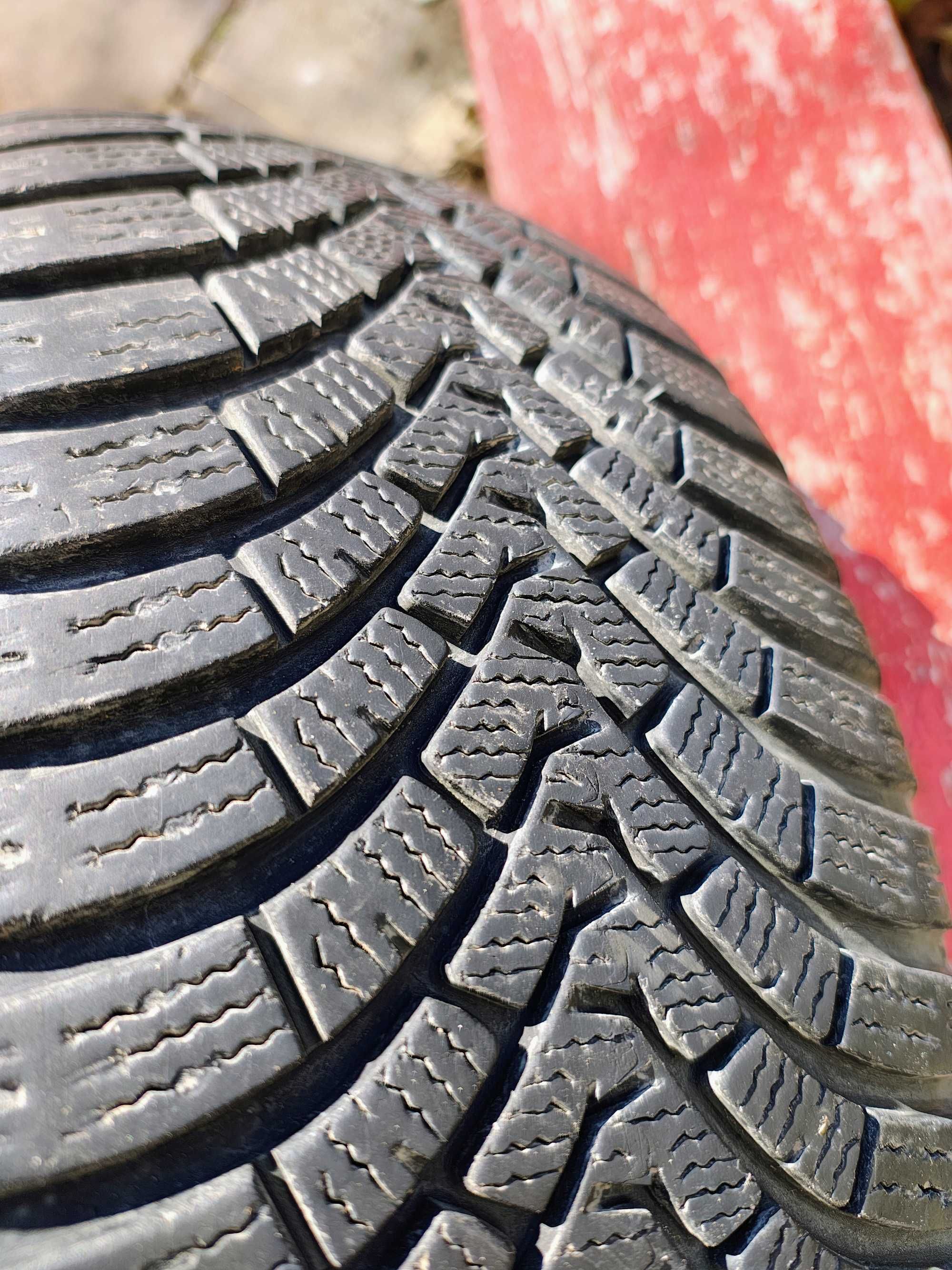 215x60R16 Falken EUROWINTER HS01 - 4 бр Зимни гуми