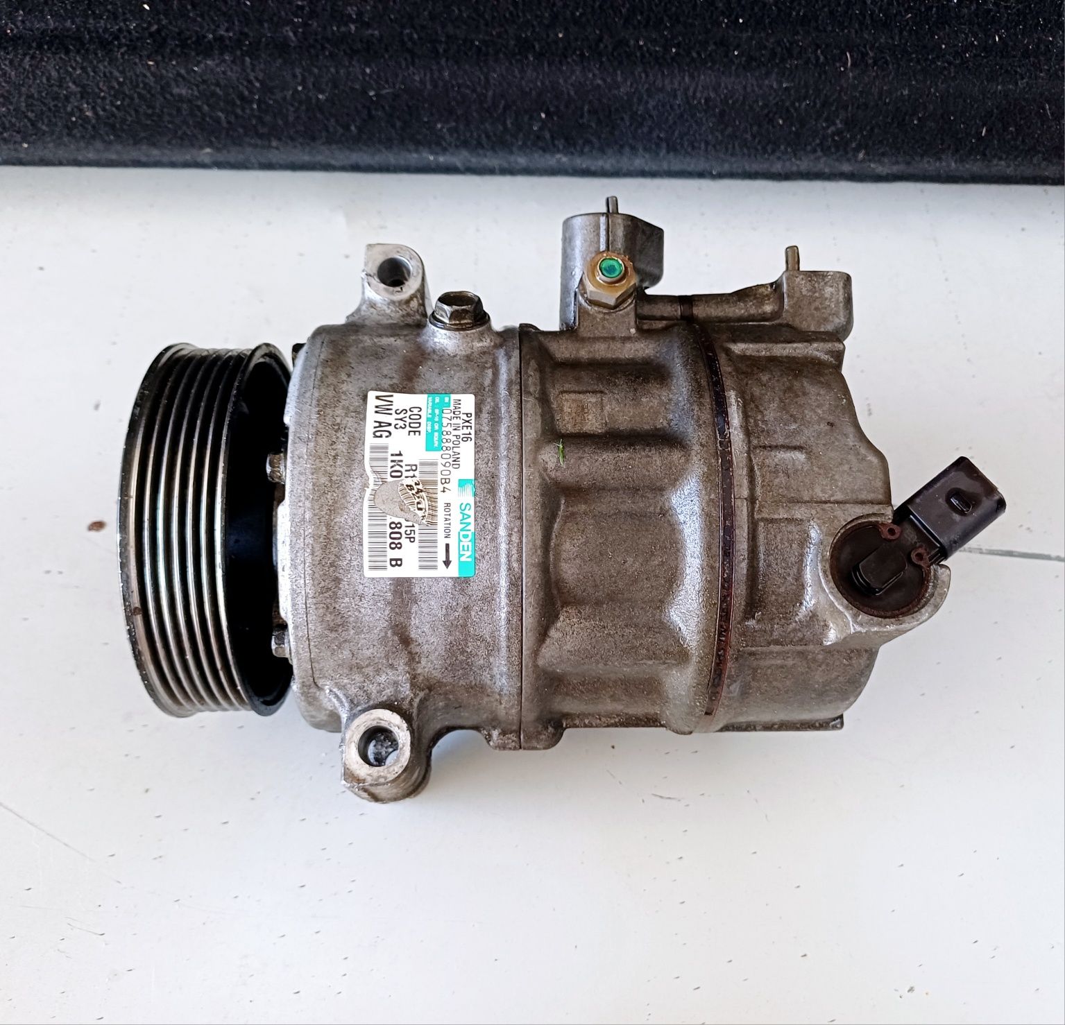 Compresor clima vw pasat b6 2006 2020 2.0 în stare bună