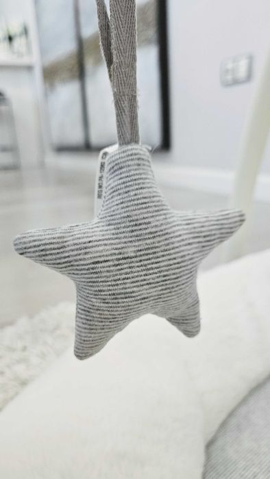 Активна гимнастика Mamas & Papas