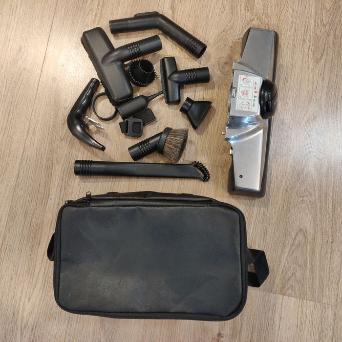 Vând aspirator Kirby Avalir 2