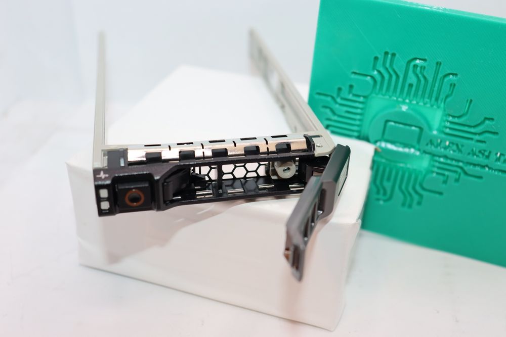 Caddy Server Original Dell 2.5" Gen 11/12/13 08FKXC