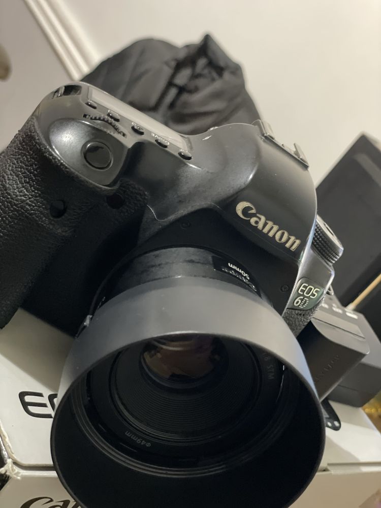 Canon eos 6D + canon 50mm 1.8 stm obektiv