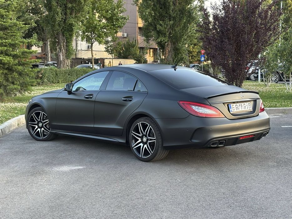 Mercedes CLS 350 4 Matic pachet AMG