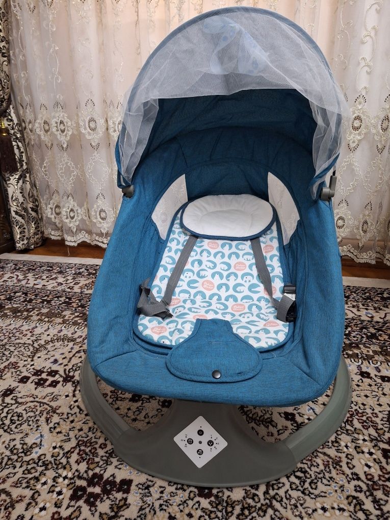 Детиский шизлон б/у