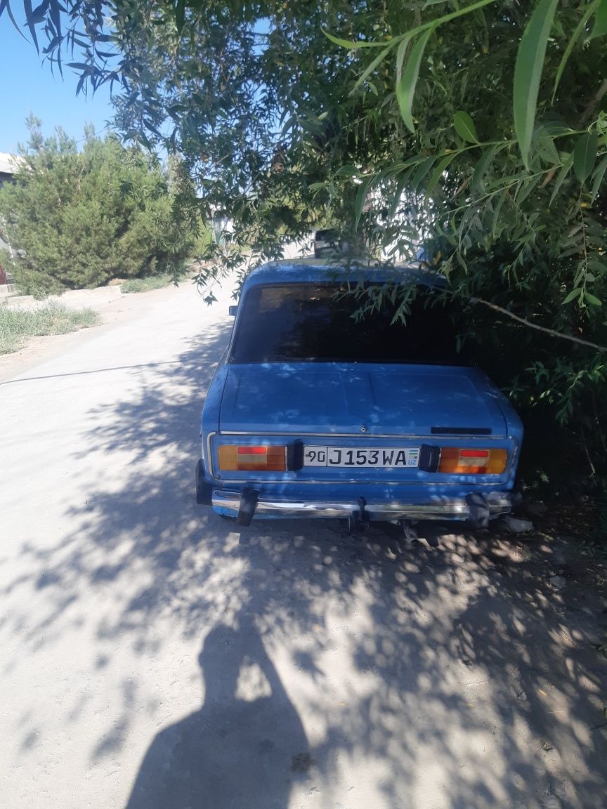 Juguli VAZ 2106 yurib turibdi