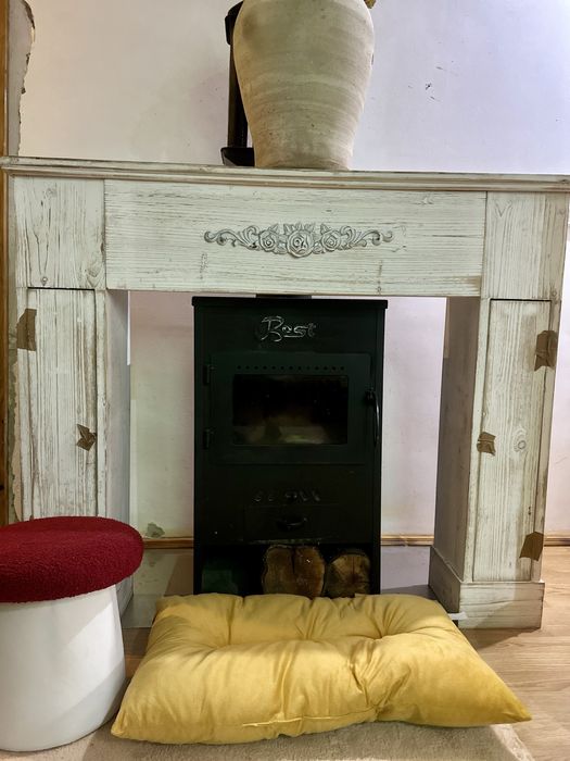 Masca semineu cu sculptura