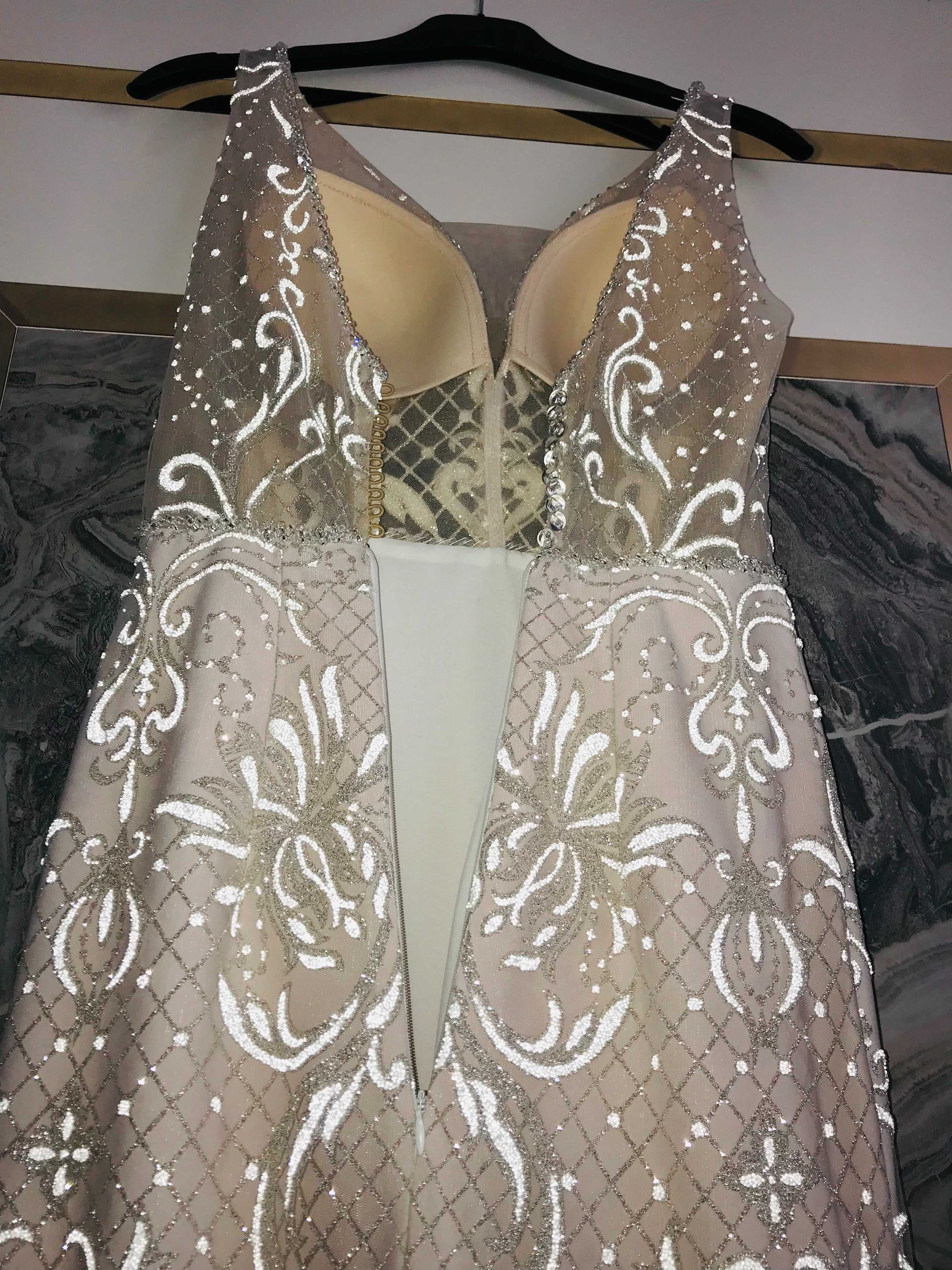 Бутикова луксозна бална/сватбена/булчинска рокля