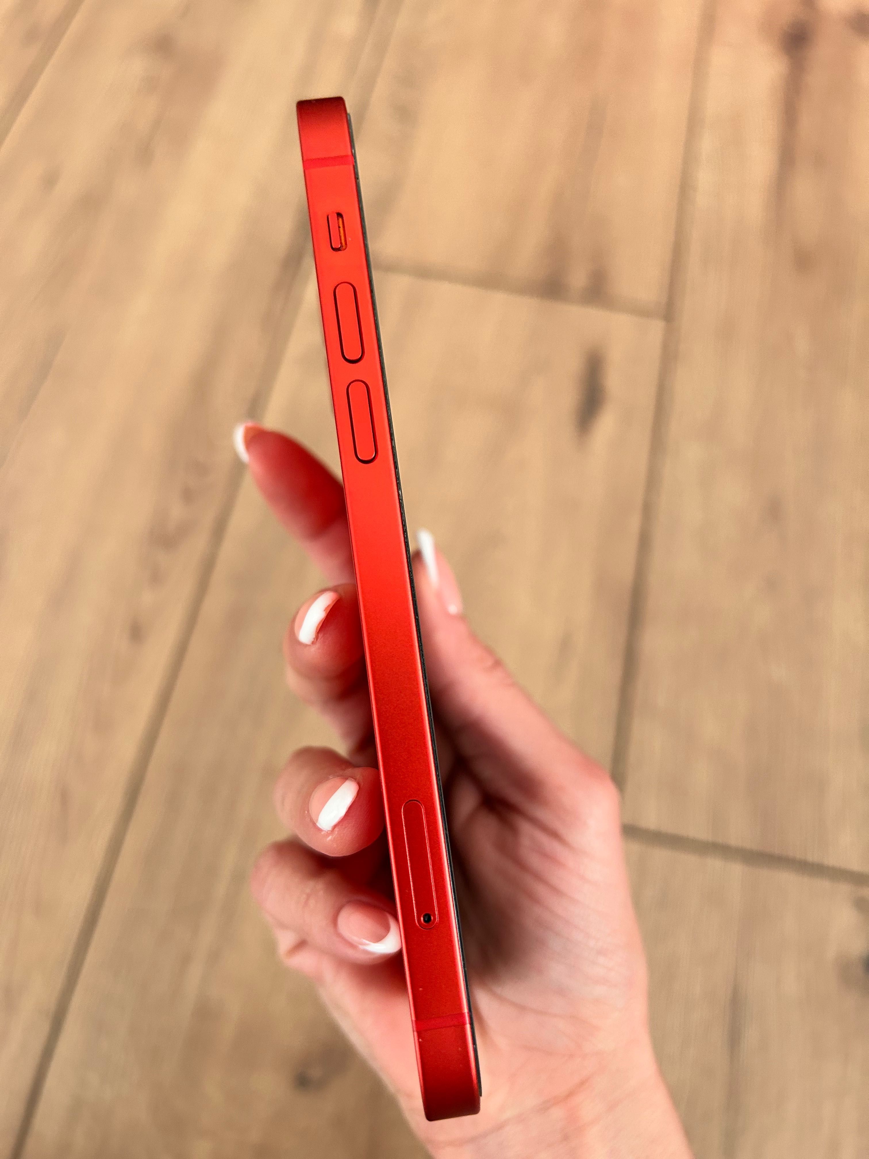 iPhone 12 128 red