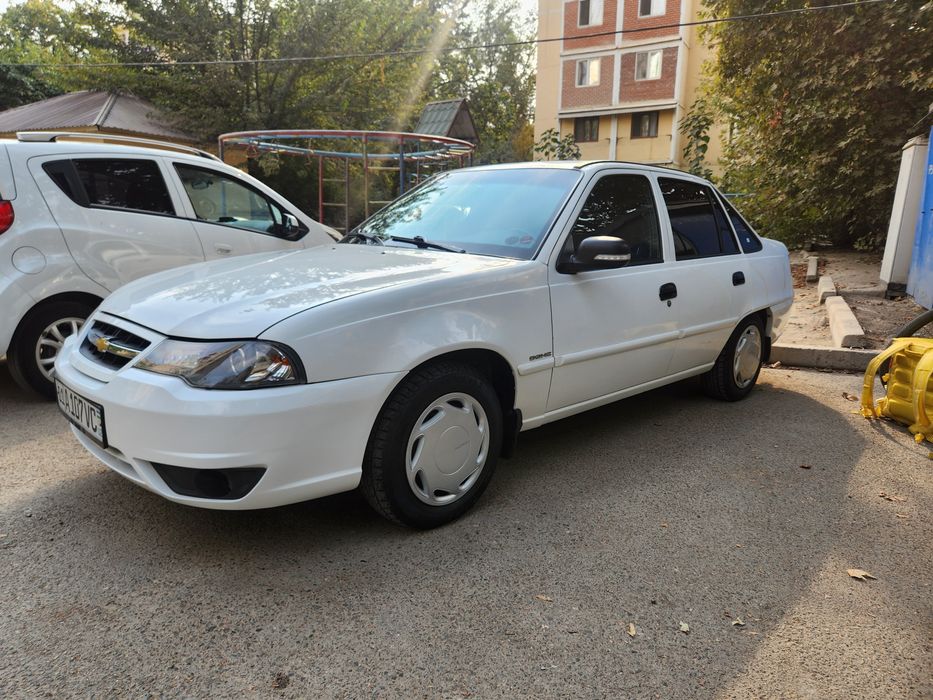 Nexia 2 1.6 lux kansaner