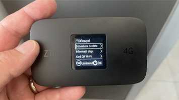Router ZTE Wi-Fi cu SIM 4G+ cu baterie , ecran color .