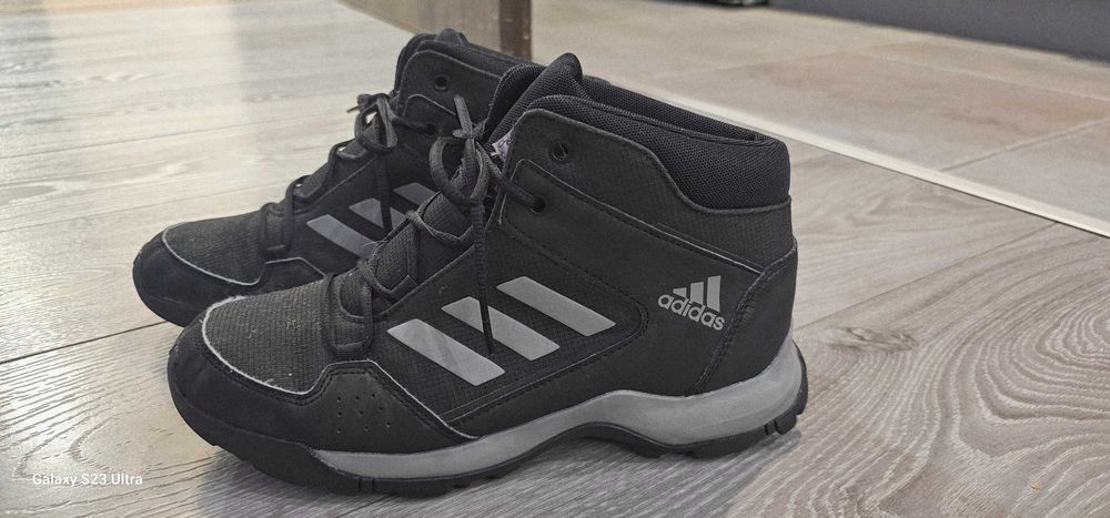 Зимни боти Адидас