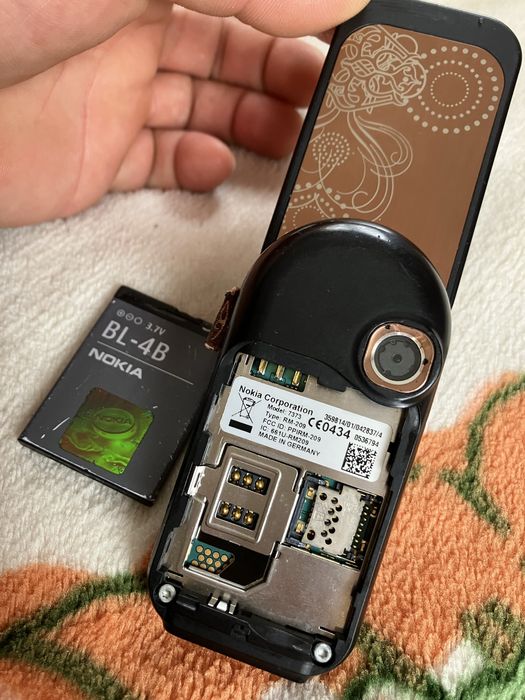 Nokia 7373 перфектна