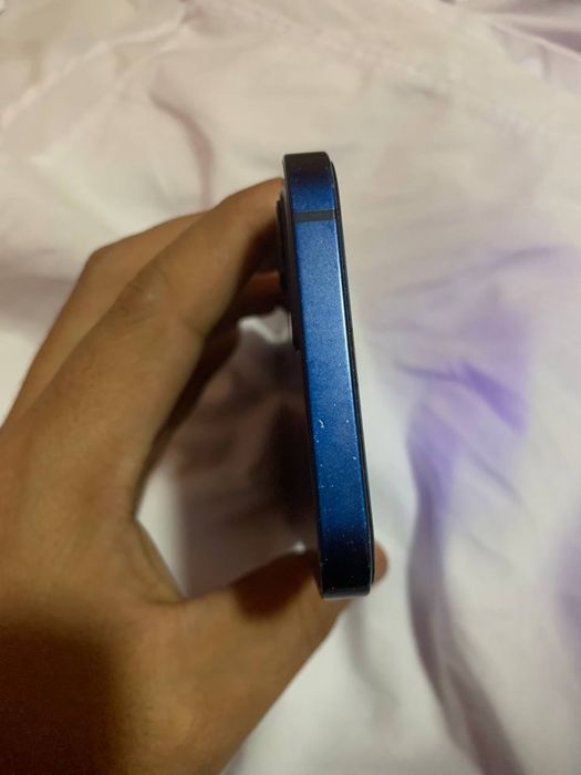 iPhone 12 hotirasi 64Gb