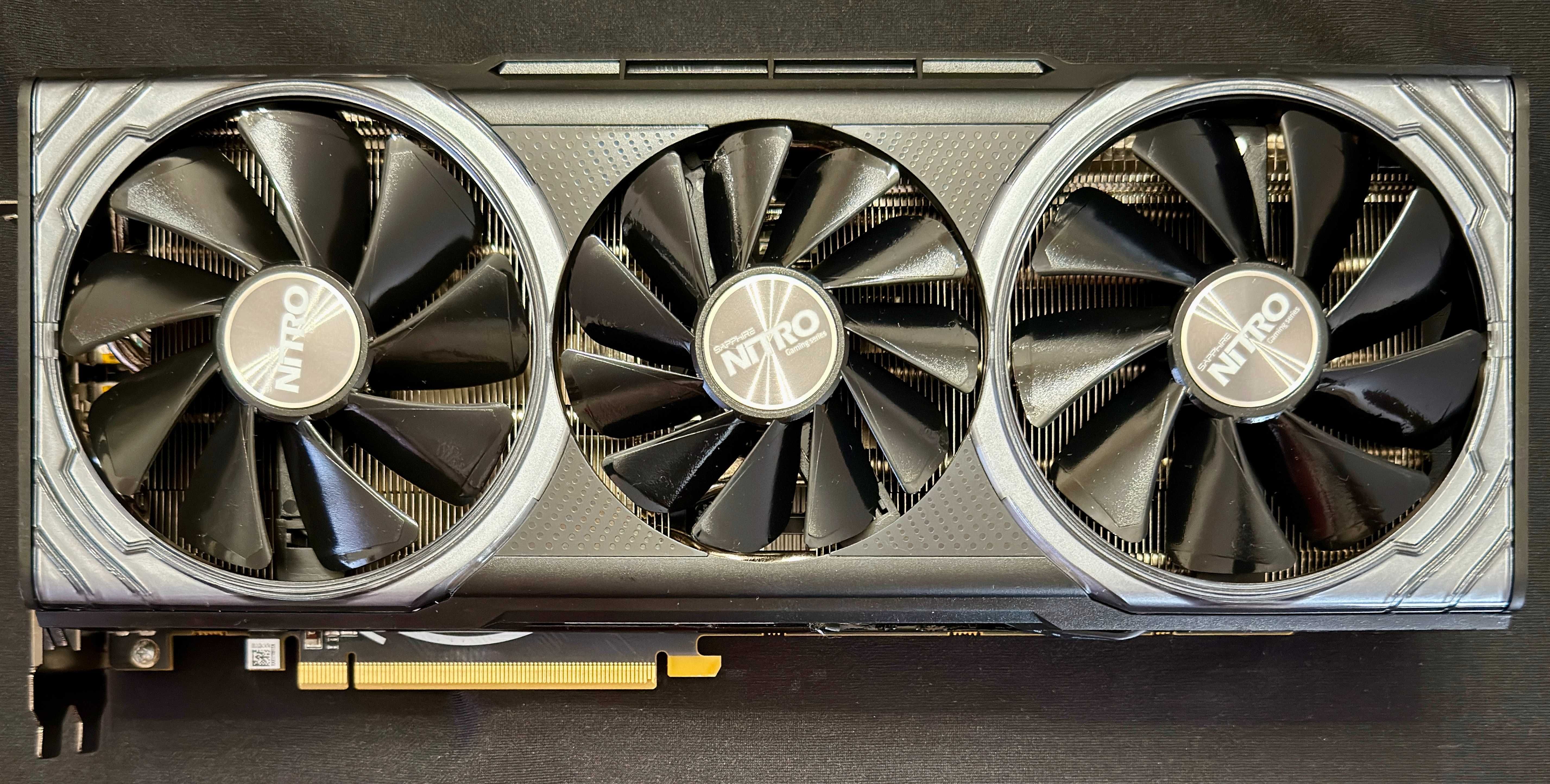 ТОП състояние Видео карта GPU Sapphire NITRO+ RX VEGA64 8GB HBM2