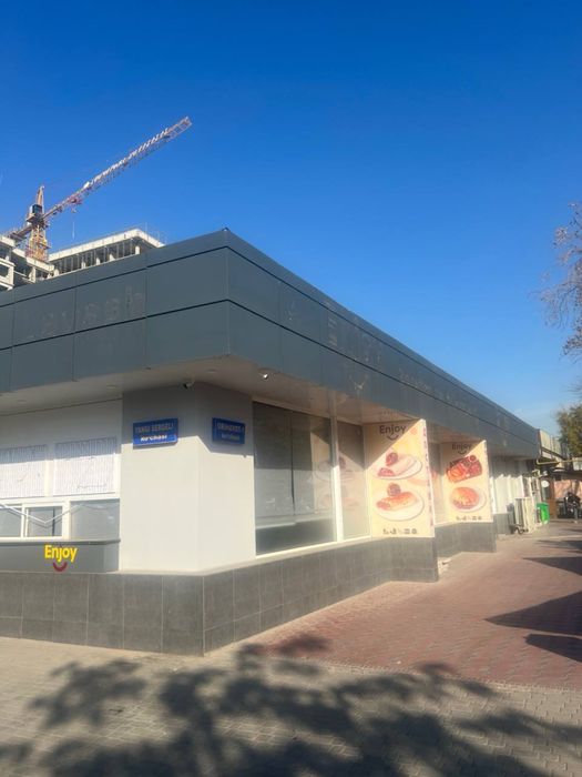 Сдается под аренду нежилое помещение рядом первой корзинки сергели!!