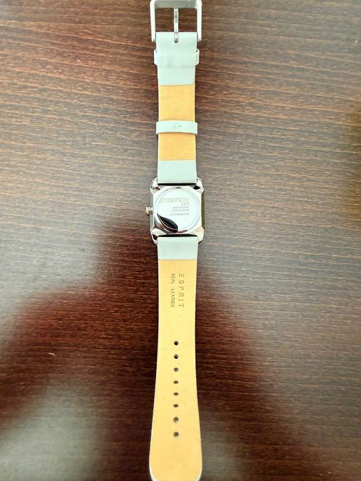 Vând ceas dama Esprit Cube Mini, impecabil