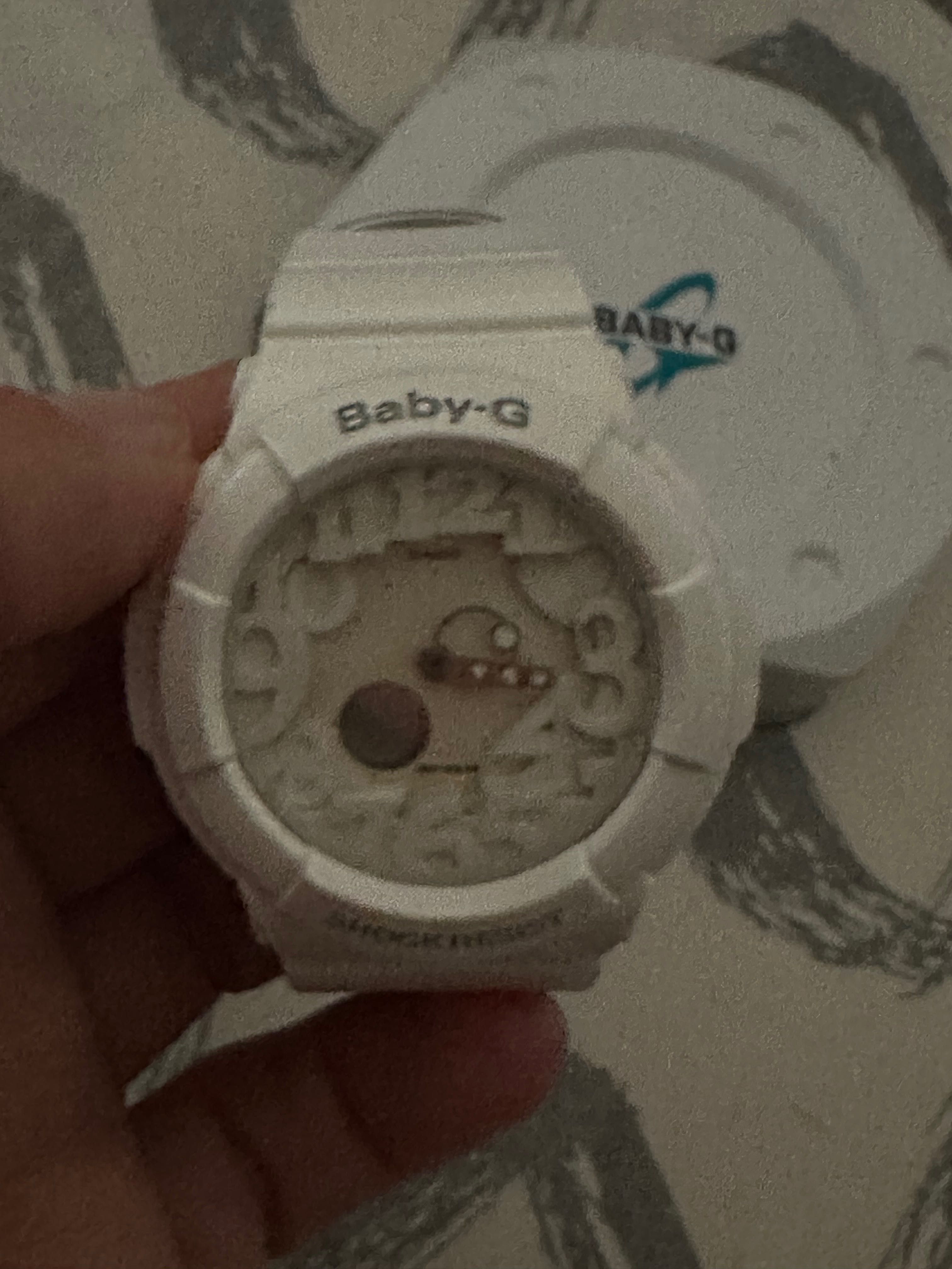 Оригинален  baby G-shock watch