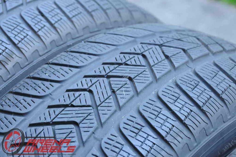 Set 4 Anvelope Iarna 17 inch Pirelli Scorpion Winter 235/65 R17