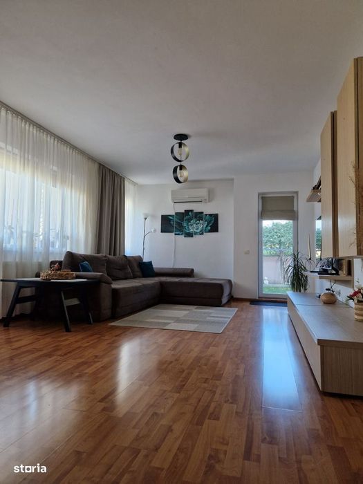 Apartament 3 camere,  76mp+gradina+garaj+boxa