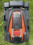 Robot de tuns iarba