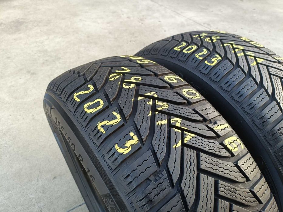 Doua anvelope iarna 205 60 16 michelinalpin 6 profil 7,8 mm 2023