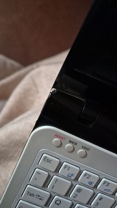 SONI VAIO laptop със зарядно