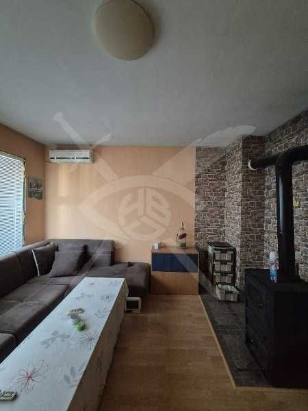 Четиристаен апартамент в Коматево 95490