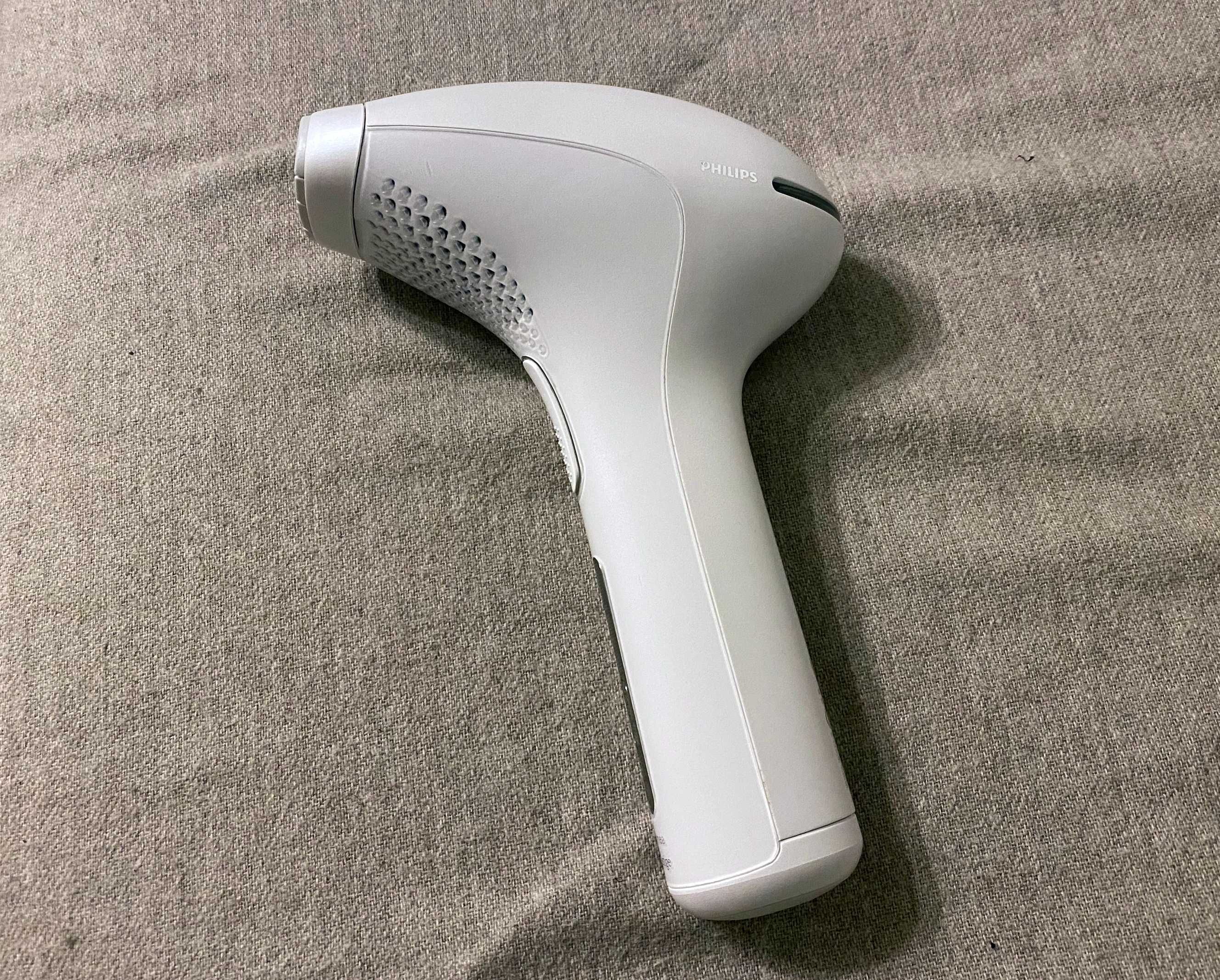 Epilator Philips Lumea IPL SC2009/00 250.000 impulsuri Acumulator Alb