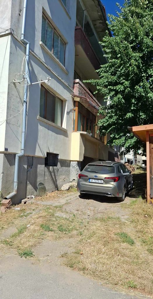 Продава се Тристаен апартамент в Трявна - 65 кв.м за 706 €/кв.м - Снимка #13