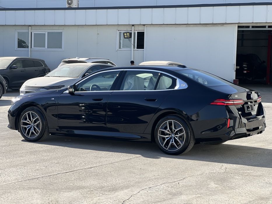 BMW i5 Edrive.40L. ELEKTRO.2025.