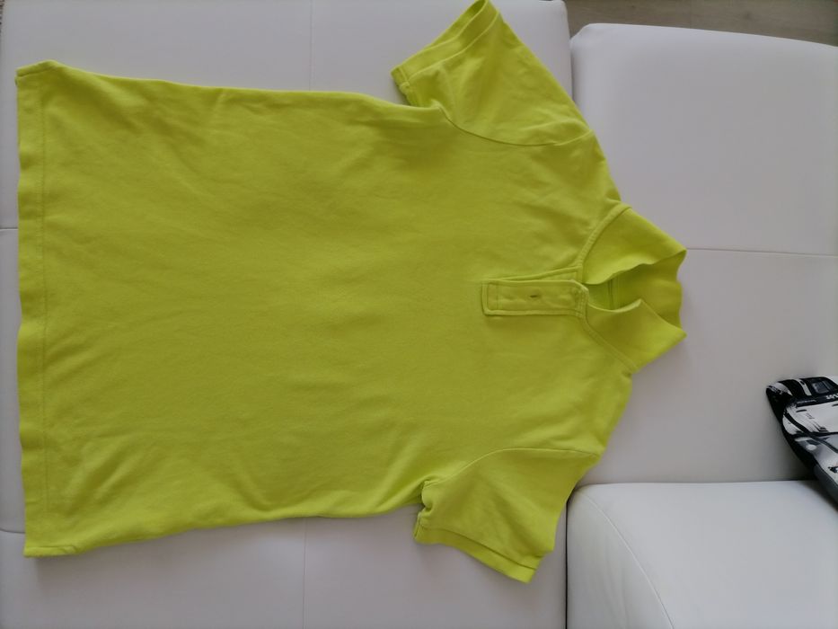 Vând Tricou polo sport, marimea S, produs nou, produs de calitate ,