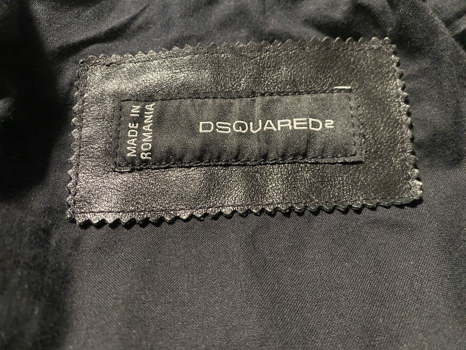 Vand geaca dsquared2 din piele