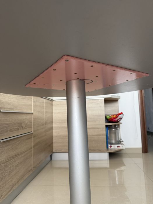 Masa de bucatarie din MDF